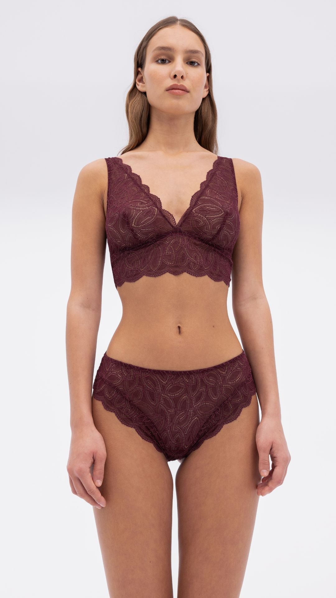 Dahlia Soft Plunge Bra | Cherry Lacquer
